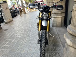 TRIUMPH SCRAMBLER 1200 XE 2023
