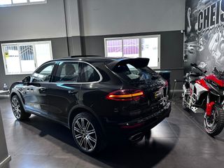  PORSCHE Cayenne Diesel Aut.