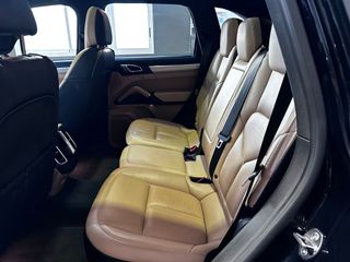  PORSCHE Cayenne Diesel Aut.