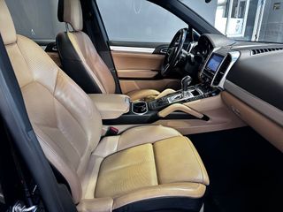  PORSCHE Cayenne Diesel Aut.