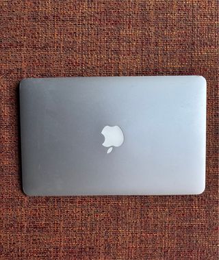 MacBook Air 13” i7 / 8GB RAM / 500GB SSD 