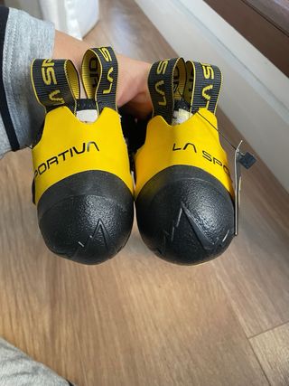 Pies de gato La Sportiva Solution nuevos 39 1/2