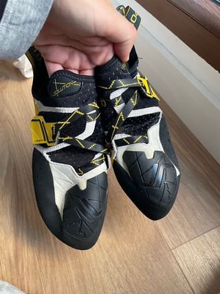 Pies de gato La Sportiva Solution nuevos 39 1/2