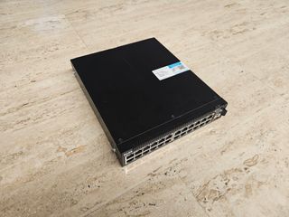 Switch Dell X1026 24 Puertos + 2 SFP