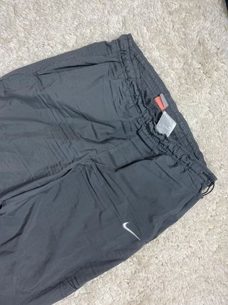 ¡OFERTA! Talla M Pantalón Nike Vintage Impermeable