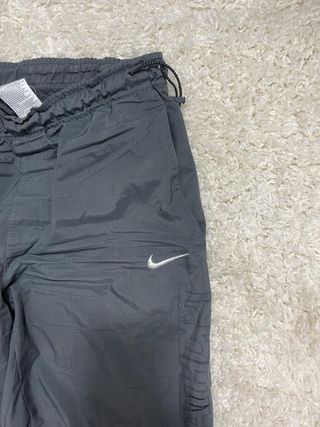¡OFERTA! Talla M Pantalón Nike Vintage Impermeable