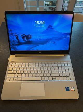 Portátil HP 15s i7 12ªgen / 16 GB RAM / 512 GB SSD