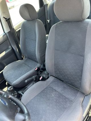 Ford Focus 2003