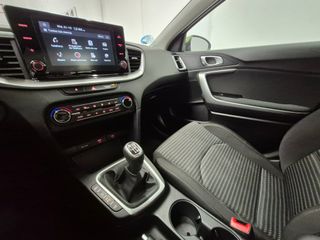 KIA XCEED DRIVE MHEV 136CV MANUAL 