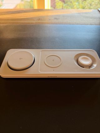 Anker Cargador Inalámbrico 3 en 1 Qi2 Plegable