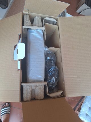 PS3 Slim 160GB + TV Bravía 19 Blanca