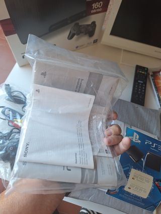 PS3 Slim 160GB + TV Bravía 19 Blanca