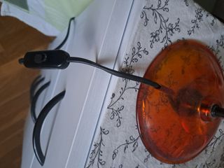 Lámpara de mesa en cristal y hierro