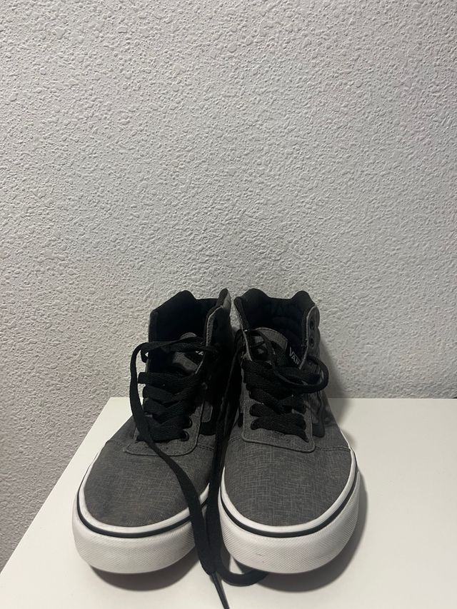 Zapatillas Vans SK8 Hi Negras/Grises