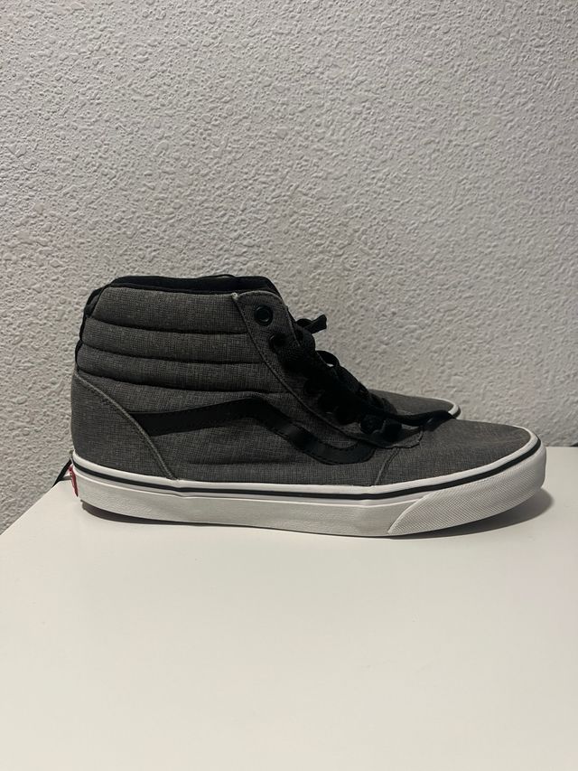 Zapatillas Vans SK8 Hi Negras/Grises