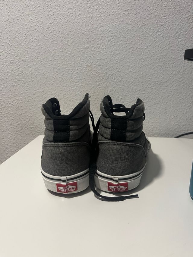 Zapatillas Vans SK8 Hi Negras/Grises