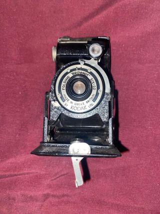 Câmera Kodak Folding Brownie Six-20