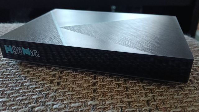 H96Max TV Box 8GB RAM 64GB ROM Android