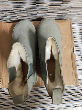 Botas UGG Verdes Talla 39 Nuevas