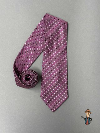 Corbata Calvin Klein Morada con Diseño Ondulado