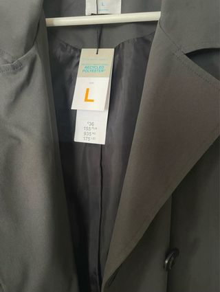 Gabardina gris talla L