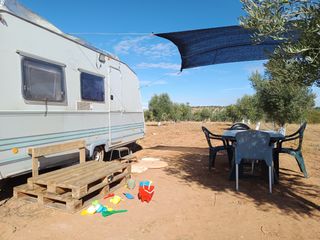 Terreno con Caravana en Valdaracete (Madrid)