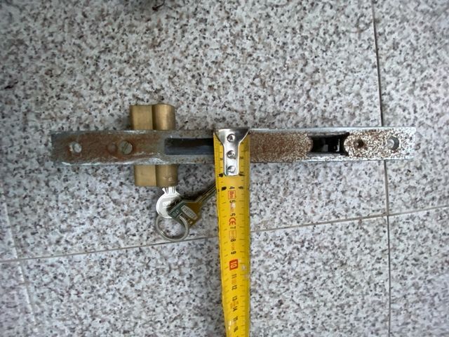 Cerraduras de puerta (2 unidades)