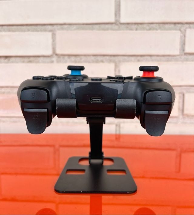 Mando Nintendo Switch 