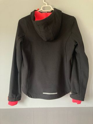Chaqueta Negra Tenth Impermeable Talla S
