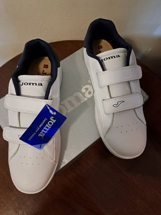 Botines Joma blancos y azules