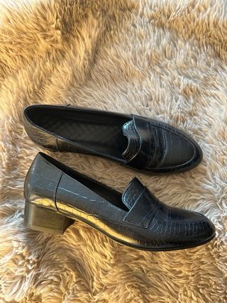 Zapatos de piel auténtica negros