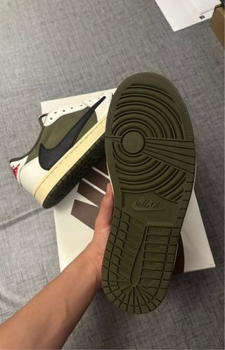 Travis Scott x Air Jordan 1 Low Olive