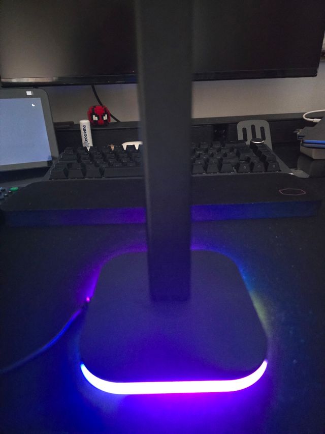 Supporto Cuffie RGB Alluminio Nero