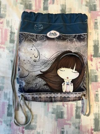 Mochila Anekke niña dibujo