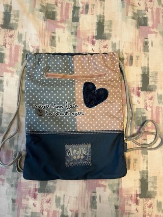 Mochila Anekke niña dibujo