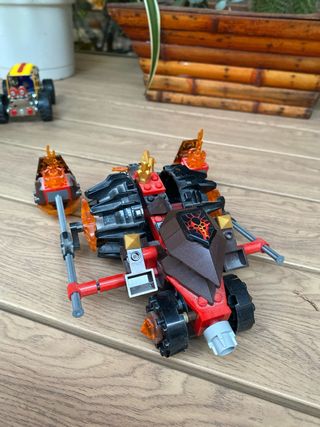 Máquina demoledora Lego