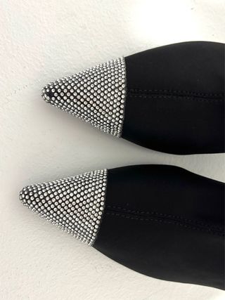 Botines Zara punta con pedrería Talla 36