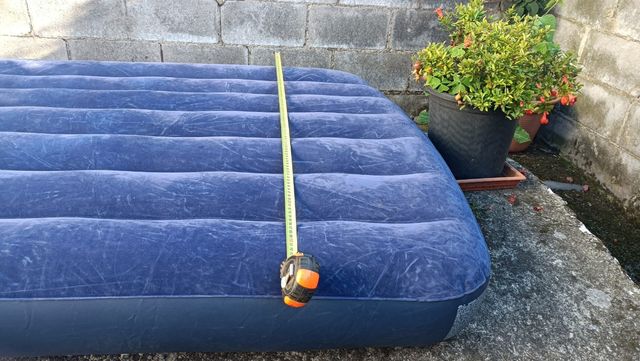 Colchón hinchable + bomba