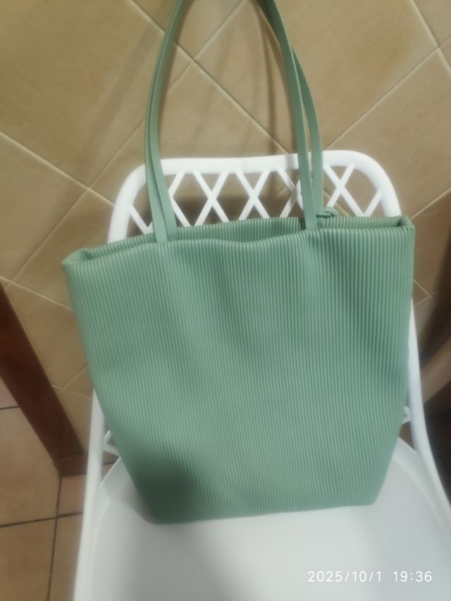 Bolso verde de hombro