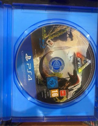 ARK Survival Evolved PS4