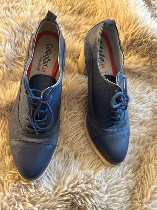 Zapatos Callaghan azul como nuevos