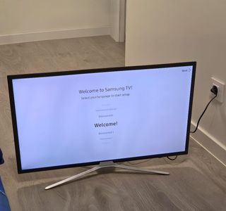 Samsung 32 Full HD Smart TV Serie M5525