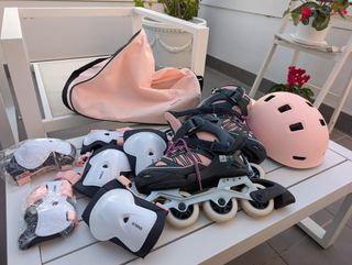 Patines en línea rosas y negros talla 35-38
Casco 