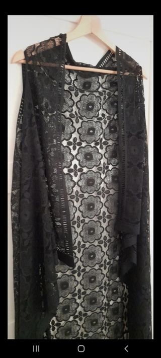 Kimono de encaje negro
