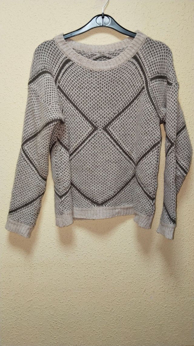 Jersey de punto con medidas.