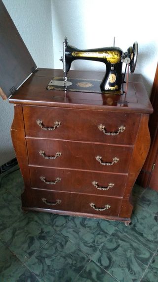Máquina de coser Singer vintage (años 20) 