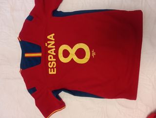 Camiseta de futbol de España. Talla 8-9 años 