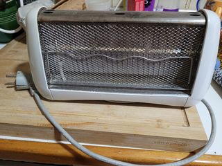 Tostadora Eléctrica Blanca
