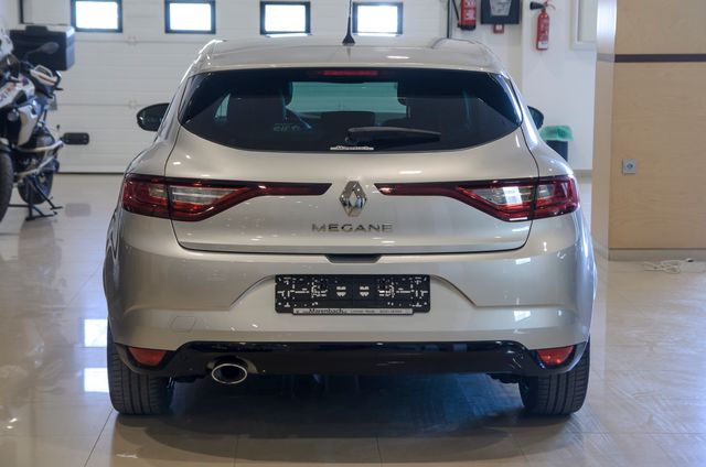 Renault Megane 1.5dCi Blue Bose 85kW
