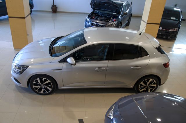 Renault Megane 1.5dCi Blue Bose 85kW